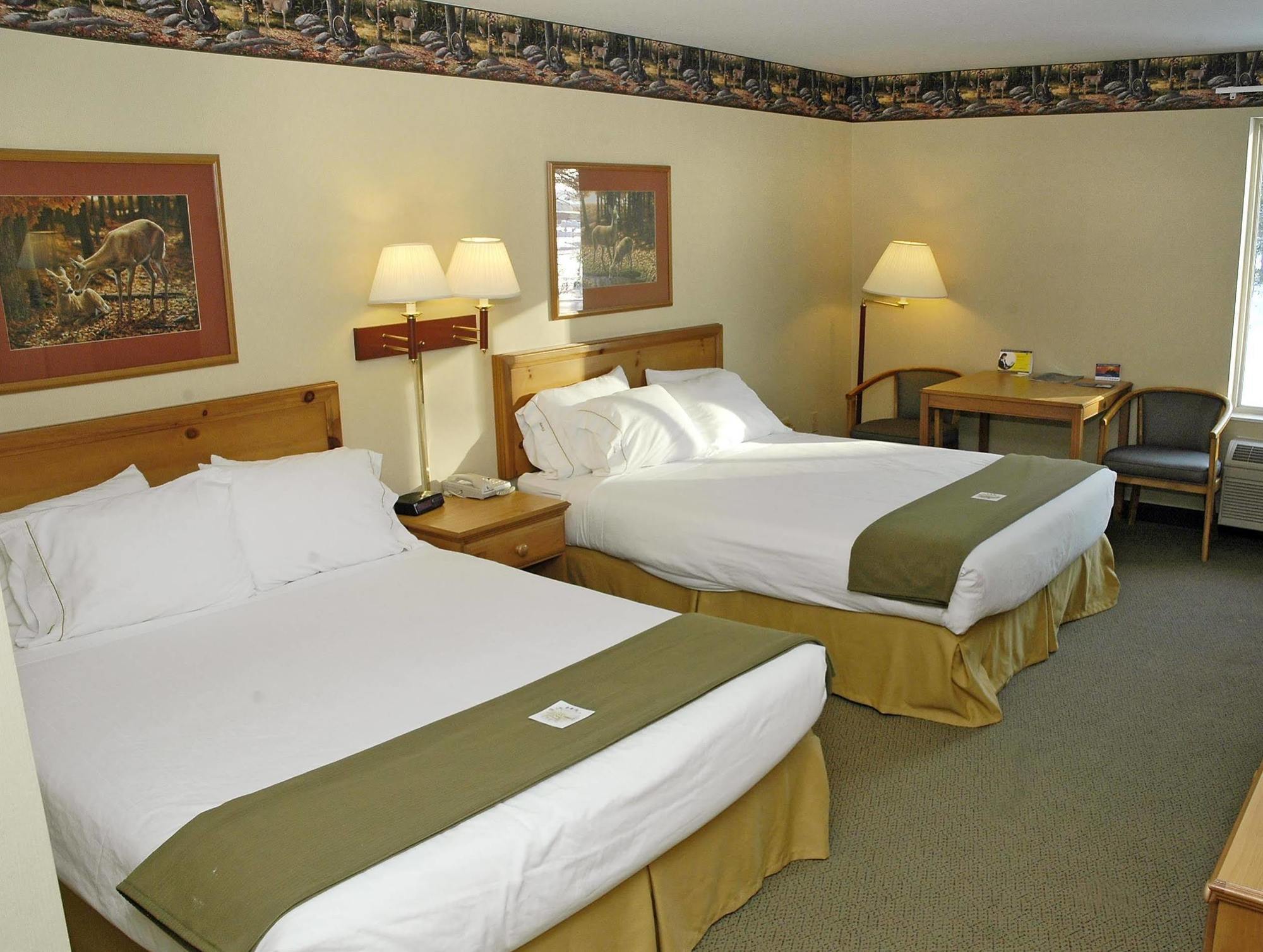 Pellston Lodge 外观 照片
