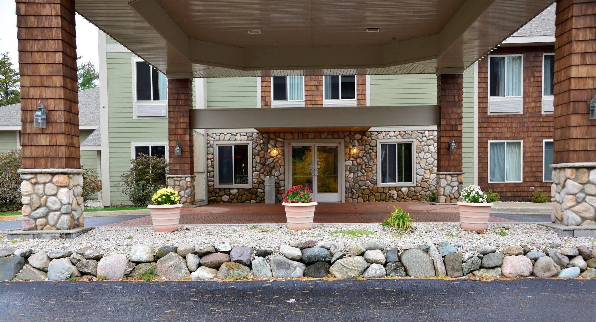 Pellston Lodge 外观 照片